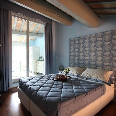 Bed and Breakfast Palazzo Santinelli Сант'Анджело-ин-Вадо Номер фото