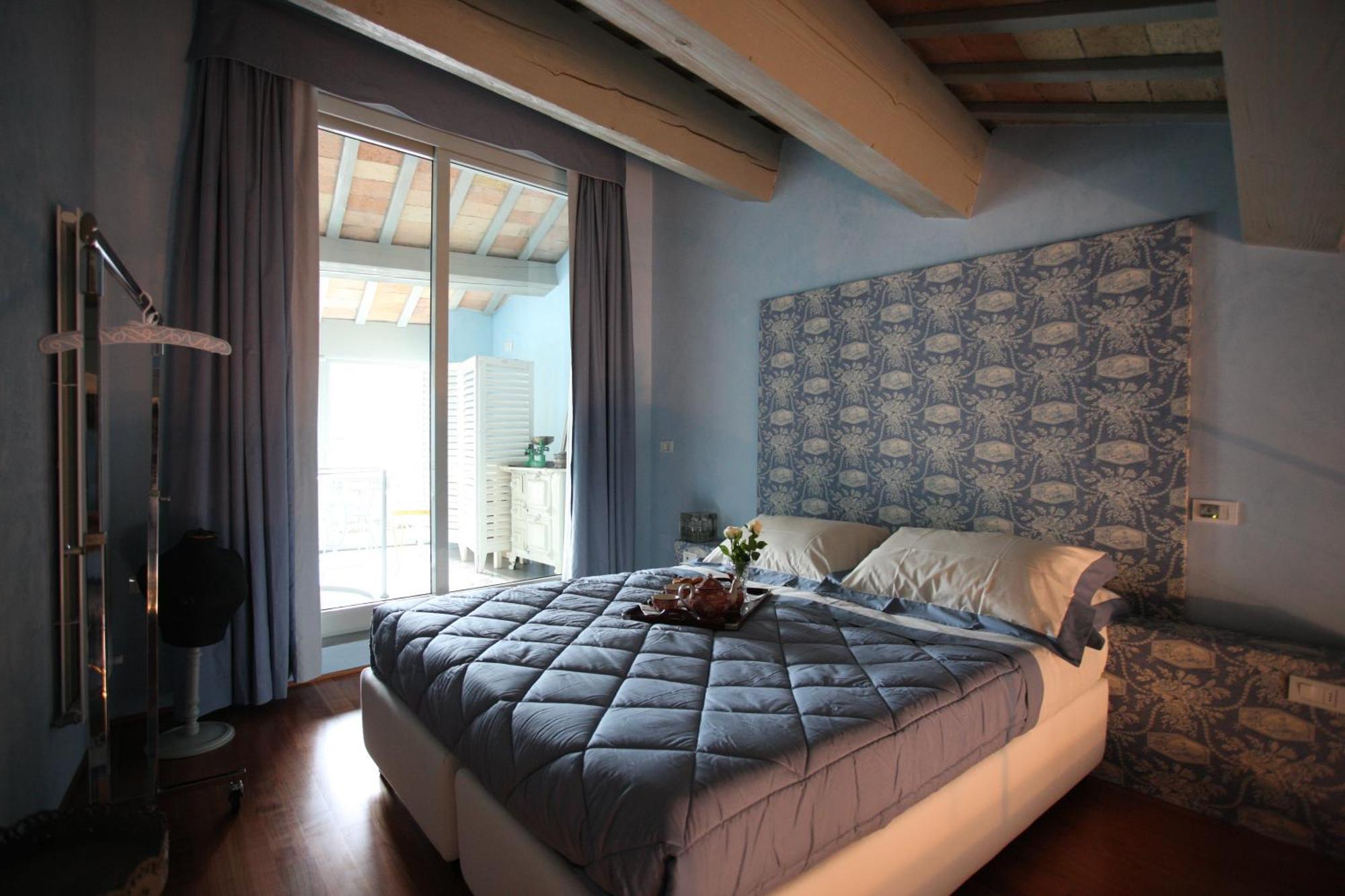 Bed and Breakfast Palazzo Santinelli Сант'Анджело-ин-Вадо Номер фото