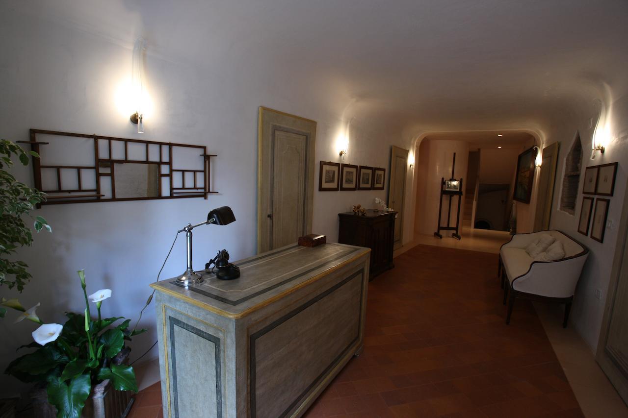 Bed and Breakfast Palazzo Santinelli Сант'Анджело-ин-Вадо Экстерьер фото